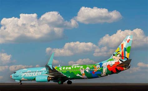 Alaska debuts new 'Mickey’s Toontown Express' plane